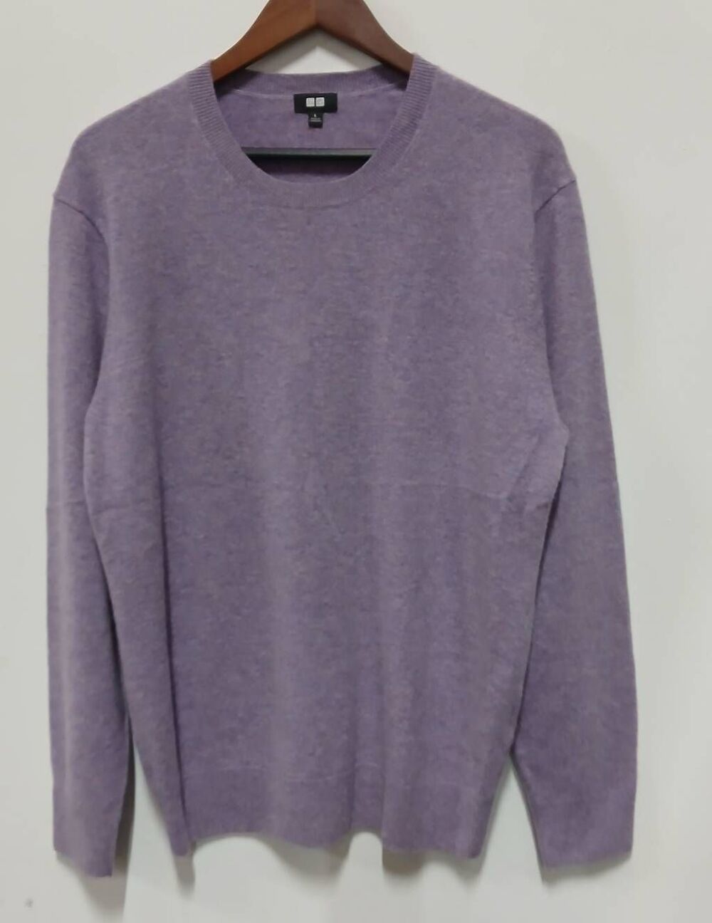 Uniqlo womens large 100% cashmere sweater lavender purple crewneck loose fit